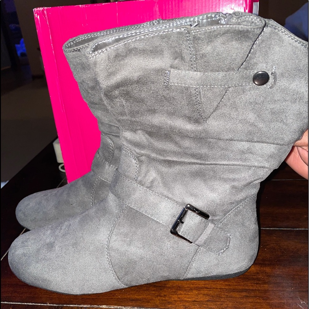 Gray mid-calf boot